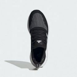 Baskets Swift Run pour hommes d'adidas