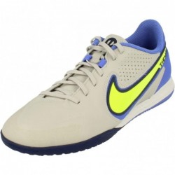 Chaussures de football Nike...