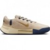 Chaussures de tennis pour terrain dur Nike GP Challenge 1 Premium pour homme (FN4698-101, Sanddrift/Thunder Blue/Gum Medium Brow